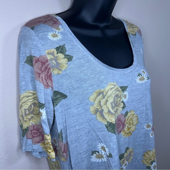 SMALL MAURICES PASTEL BLUE GREY FLORAL TEE CASUAL  TUNIC SOFT STRETCH - Picture 6 of 9